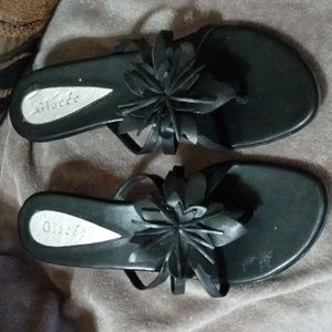 Glacee black sandals 8.5 M